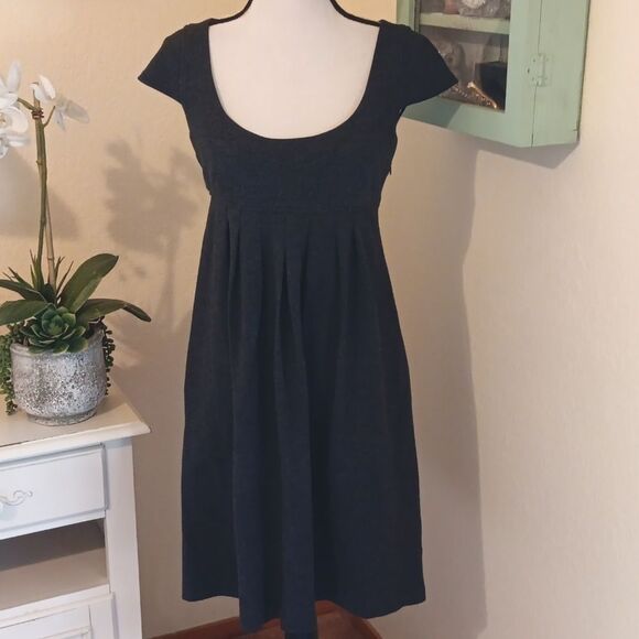 Cynthia Steffe Gray Knit Empire Dress - Picture 1 of 10